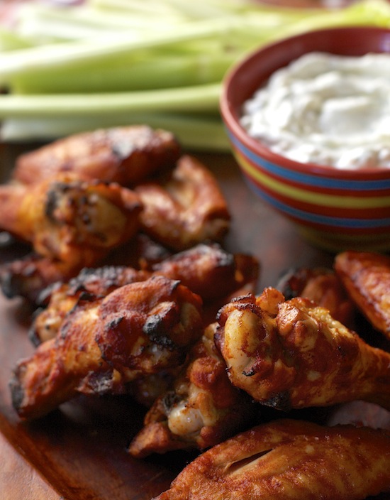 <img alt="baked hot wings with Yogurt Blue Cheese Dipping Sauce"/>