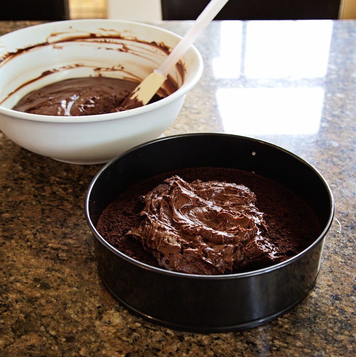 <img alt="Making a 4-Layer Chocolate Mousse Cake"/>