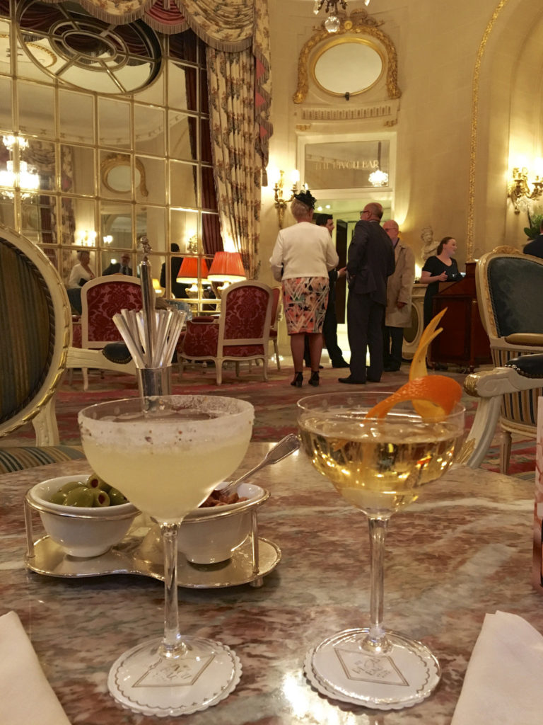 <alt img="Afternoon Cocktails at the Ritz"/>